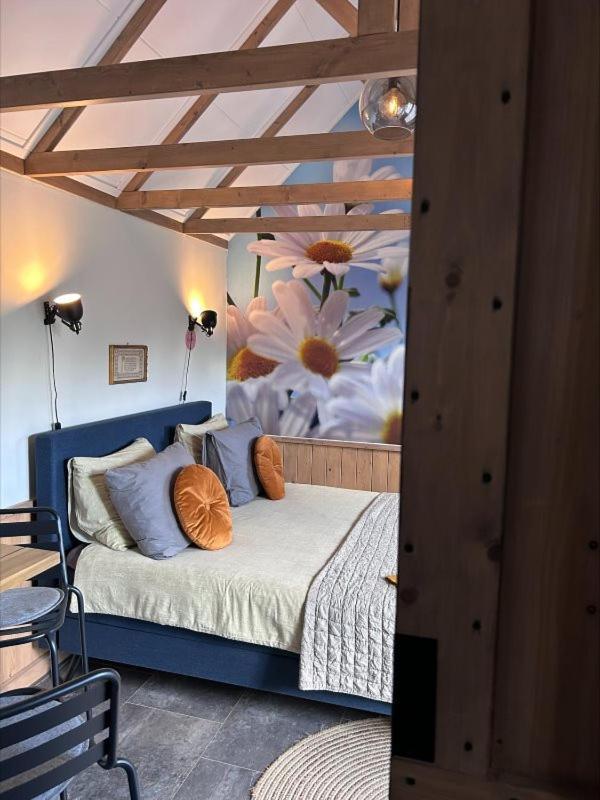 Bed En Brochje De Oase Bed and Breakfast Sweagerbosk Exteriör bild